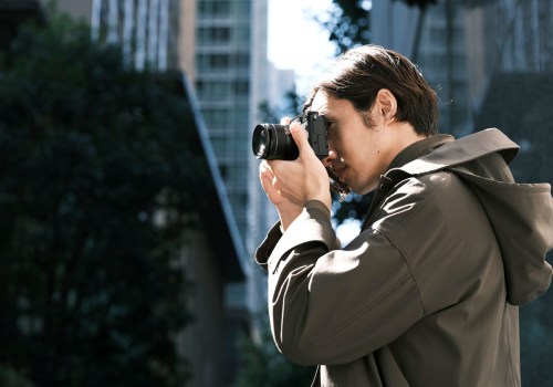 Mirrorless Cameras: A Comprehensive Guide for Digital Photographers